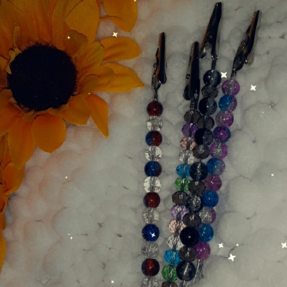 Clips - Picture 2 of 4